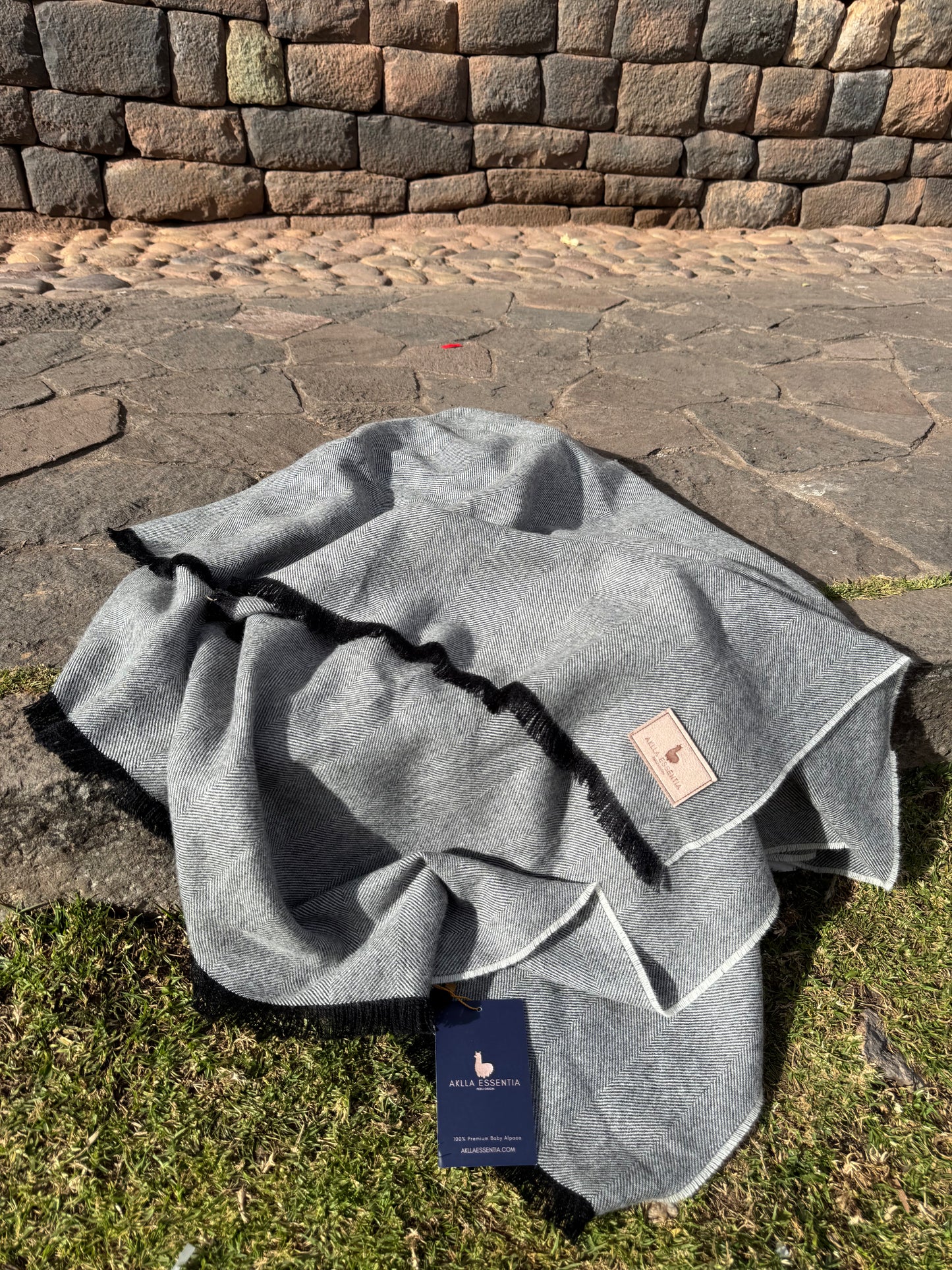 Manta Aklla - 100% Baby Alpaca Premium