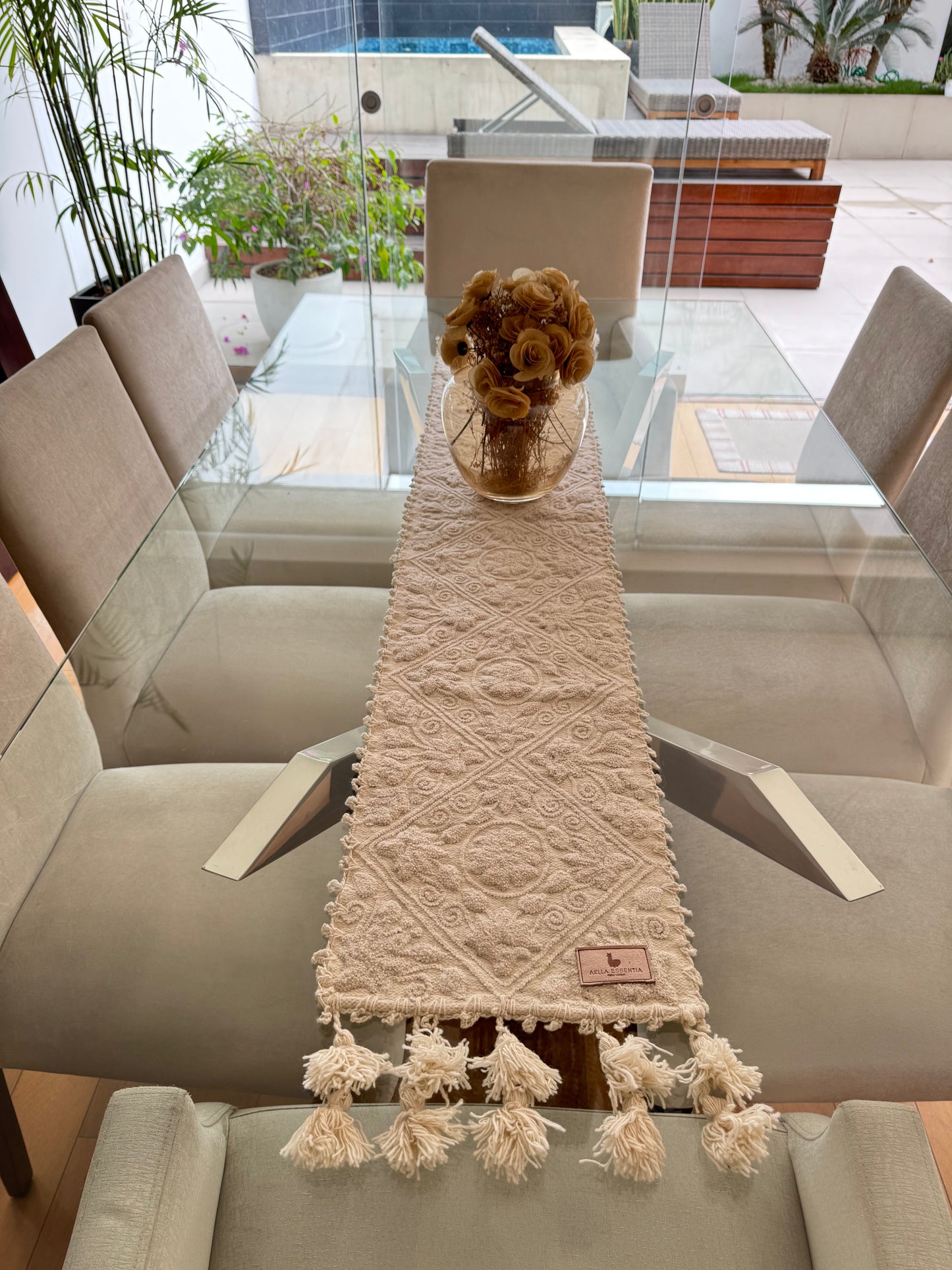 Camino de Mesa Artesanal de Lana Natural – Aklla Essentia