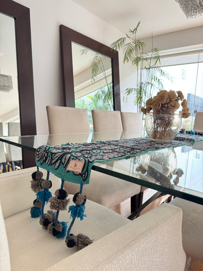 Camino de Mesa Artesanal de Lana Natural – Aklla Essentia