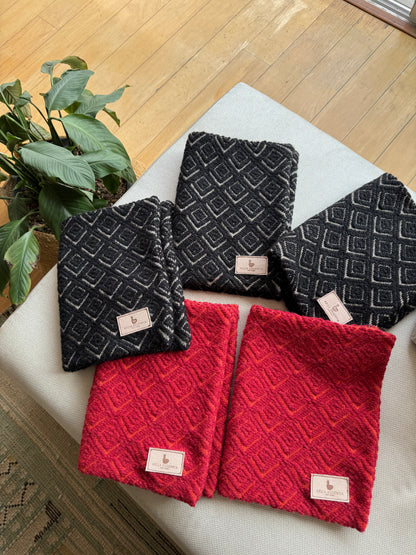 Funda de Cojín de Baby Alpaca – Aklla Essentia
